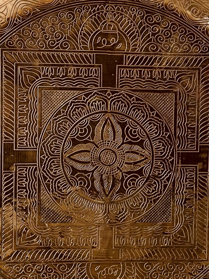 Indian Handcrafted Hand Engraved Designer Gong 22" (55 cm) - 4200 gm